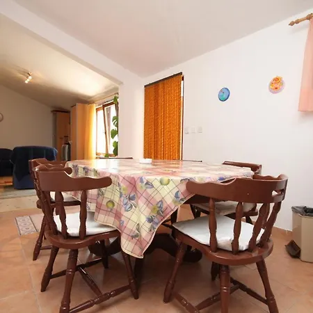 Starigrad 6585a Апартаменты *