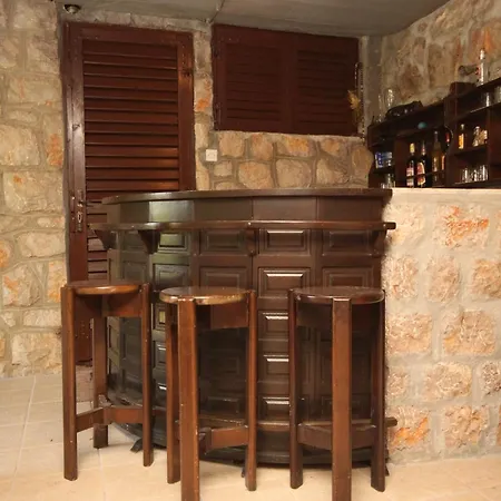 Starigrad 6585a Апартаменты Стариград-Пакленица