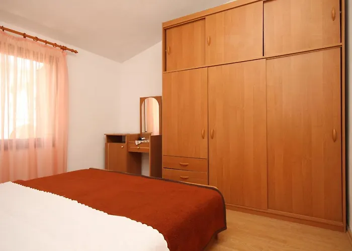 6585a Lägenhet Starigrad Paklenica